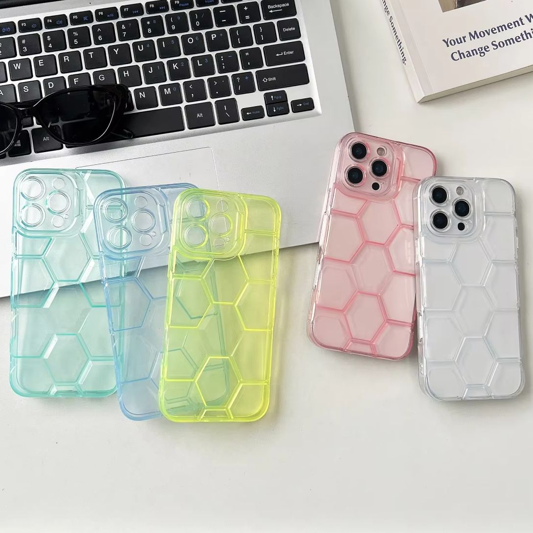 Honeycomb Geometric Football P - огляд і ціна Clear Shockproof Bumper Case