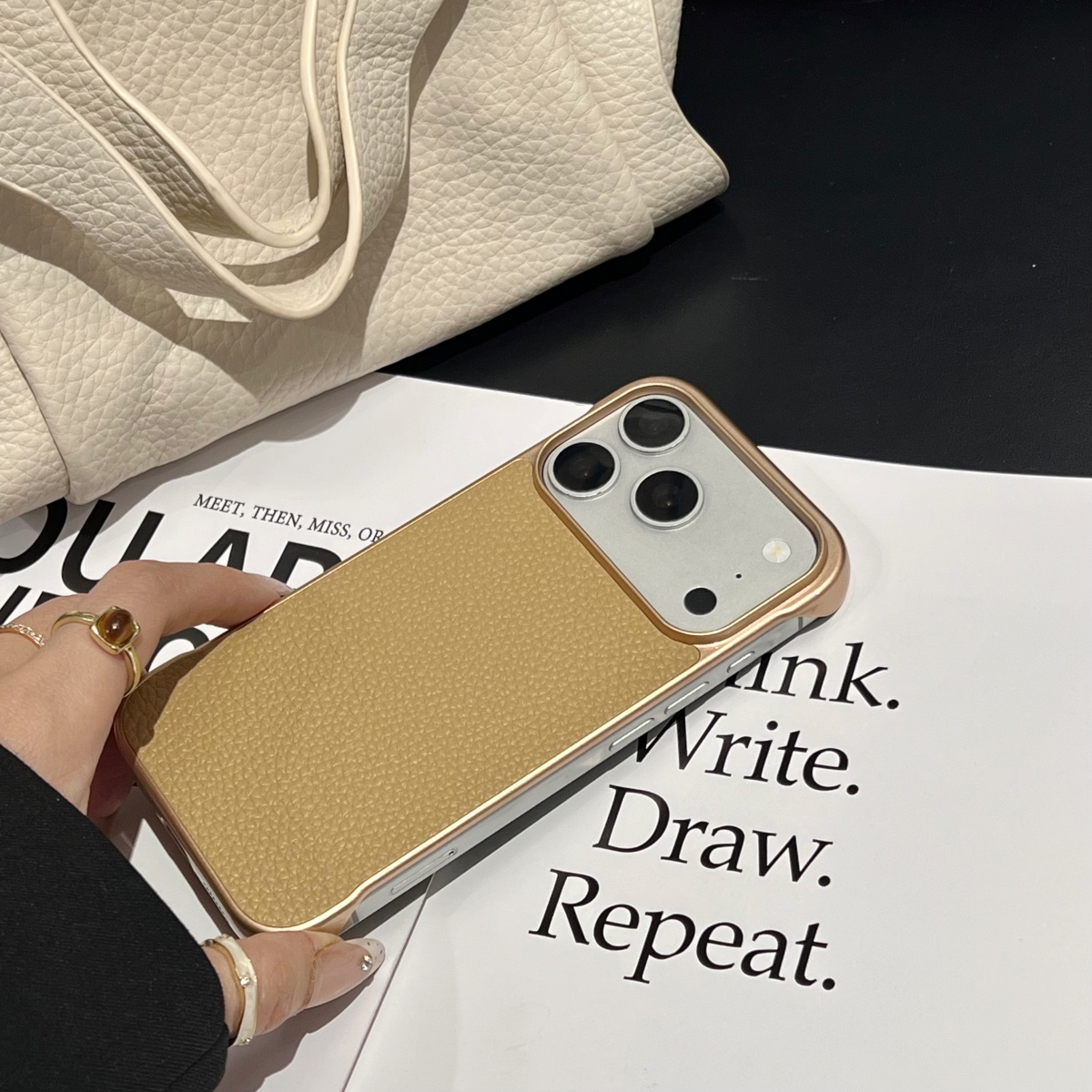 Ultra Thin Frameless Cooling L - огляд і ціна Ultra Thin Frameless Phone Cover