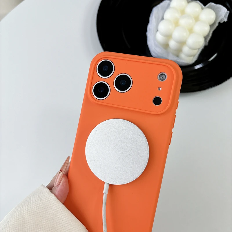 Solid Color Official Liquid Si - огляд і ціна Liquid Silicone Magnetic Phone Case