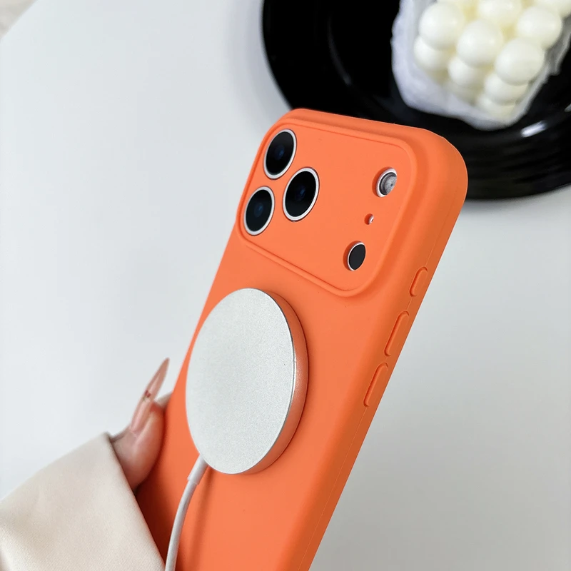 Solid Color Official Liquid Si - огляд і ціна Liquid Silicone Magnetic Phone Case